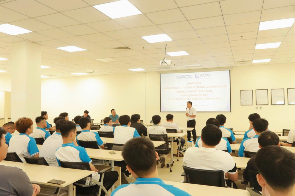 Chương trình tham quan thực tế và định hướng nghề nghiệp tại Nhà máy Nhiệt điện BOT Vân Phong 1