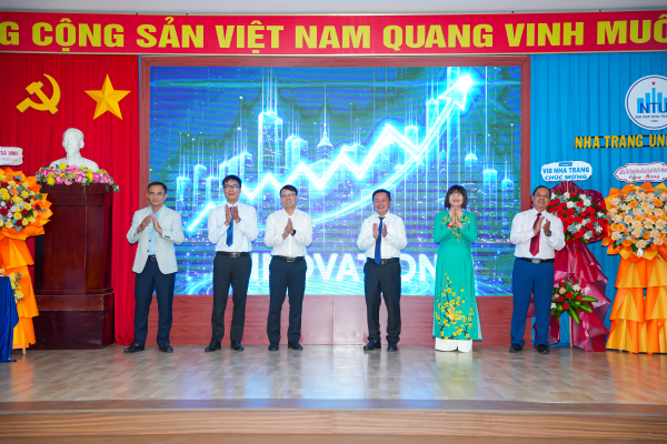 Trường Đại học Nha Trang chính thức ra mắt Hệ sinh thái Đổi mới sáng tạo, mở rộng không gian kết nối nghiên cứu, khởi nghiệp và chuyển giao công nghệ.