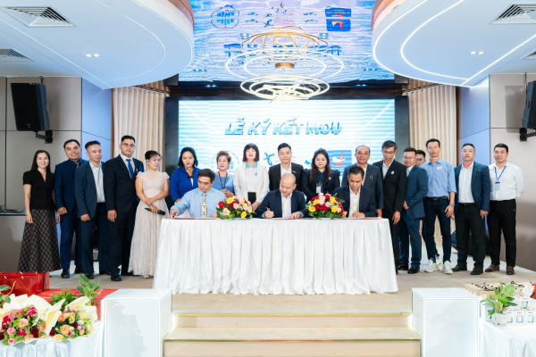 Trường Đại học Nha Trang ký kết hợp tác với Hội Doanh nhân trẻ Khánh Hòa và Group Quản trị & Khởi nghiệp