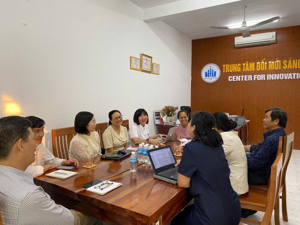 Trường Đại học Nha Trang kết nối doanh nghiệp, thúc đẩy phát triển và chuyển giao công nghệ sản phẩm rong nho
